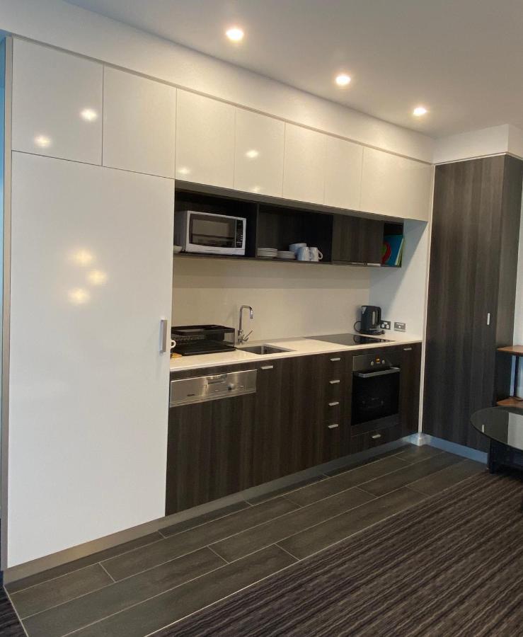 Modern Quiet 1 & 2 Bed Apt Opposite Albert Park Melbourne Dış mekan fotoğraf