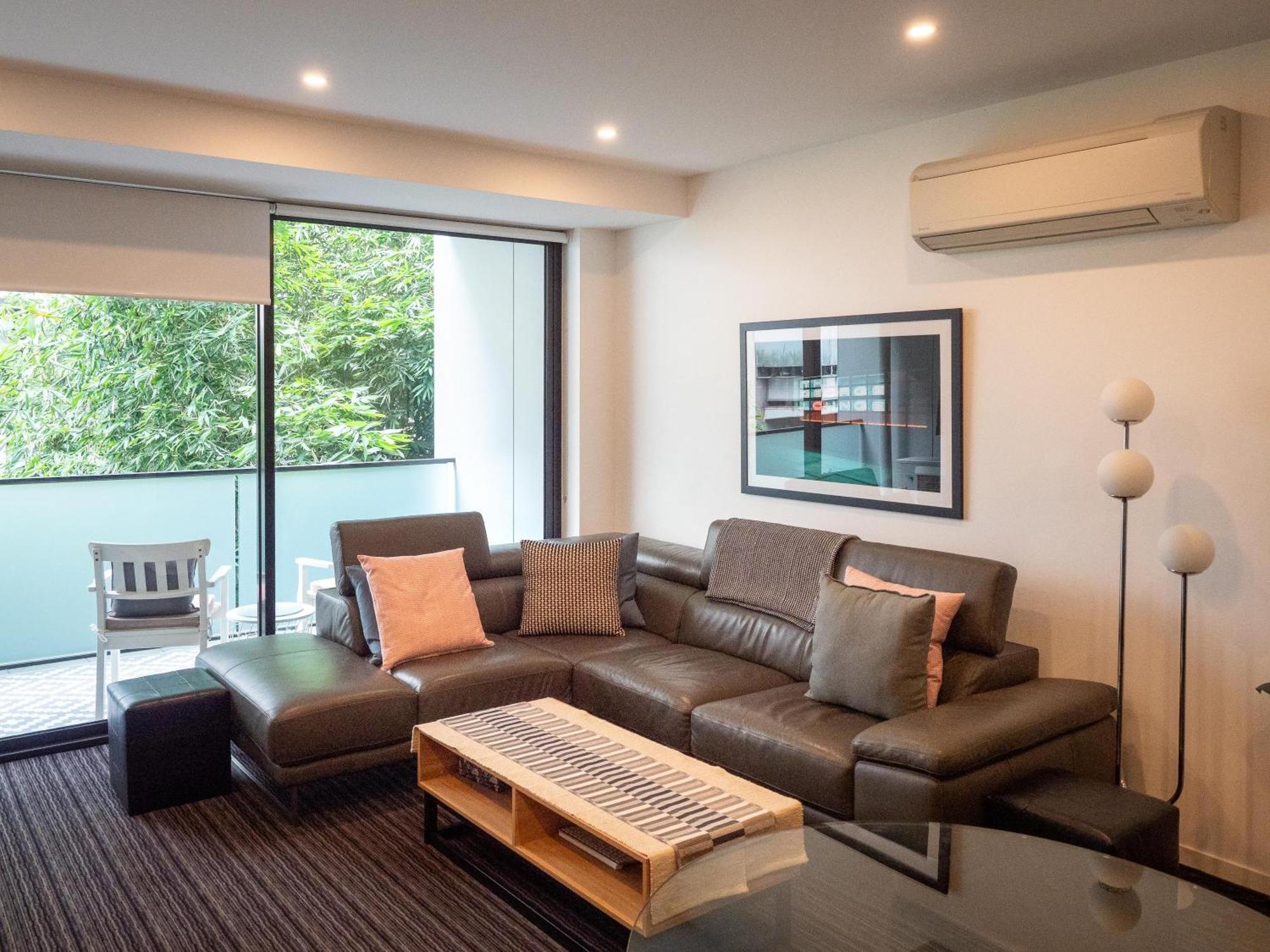Modern Quiet 1 & 2 Bed Apt Opposite Albert Park Melbourne Dış mekan fotoğraf